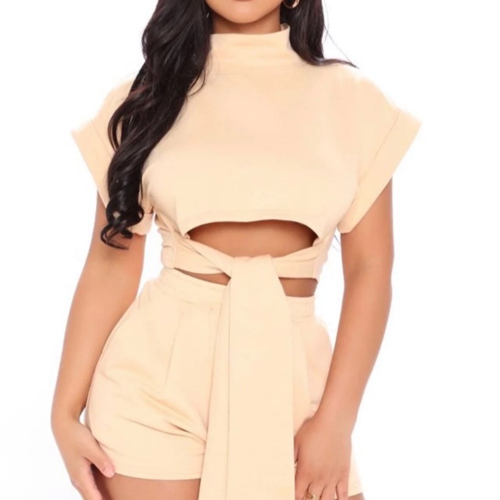 Shorts set - Picture 2 of 3